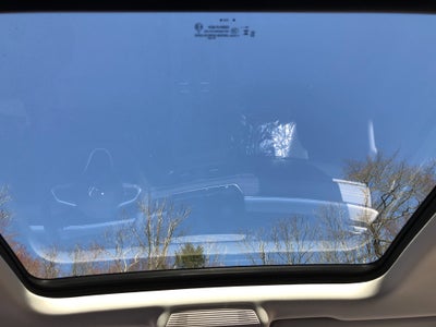 2026 Volkswagen Tiguan SE w/panoramic sunroof