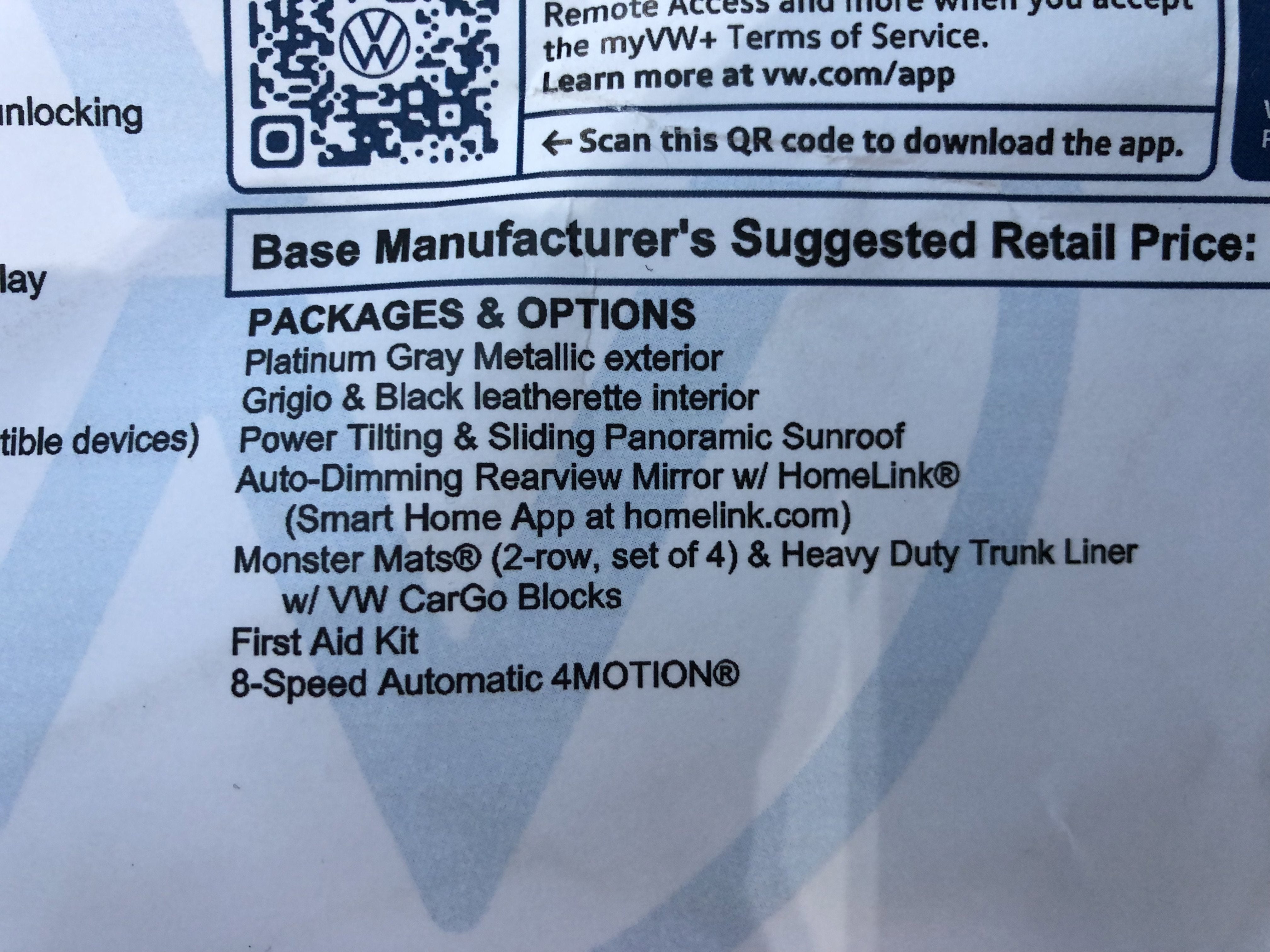 2026 Volkswagen Tiguan SE w/panoramic sunroof