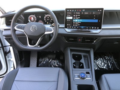 2026 Volkswagen Tiguan SE w/panoramic sunroof