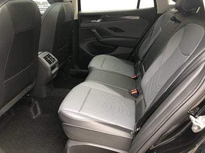 2026 Volkswagen Tiguan SE w/panoramic sunroof