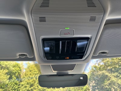 2026 Volkswagen Tiguan SE w/panoramic sunroof