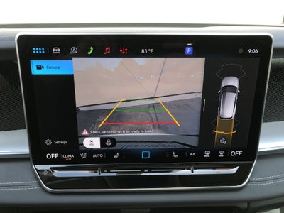 2026 Volkswagen Tiguan SE w/panoramic sunroof