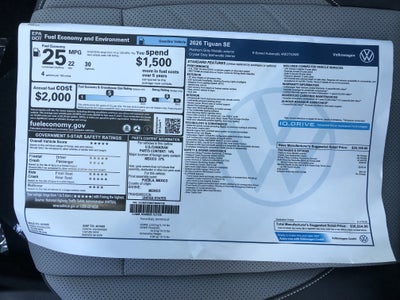 2026 Volkswagen Tiguan SE w/panoramic sunroof