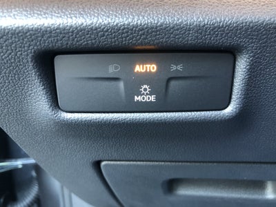 2026 Volkswagen Tiguan SE w/panoramic sunroof