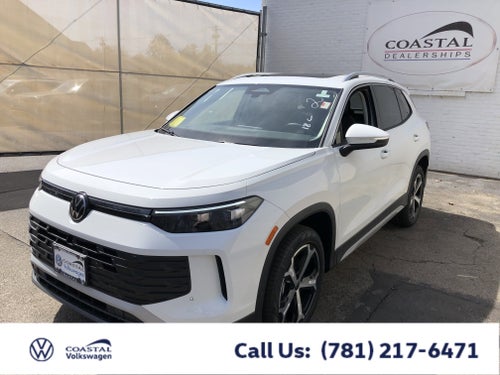 2026 Volkswagen Tiguan SE w/panoramic sunroof