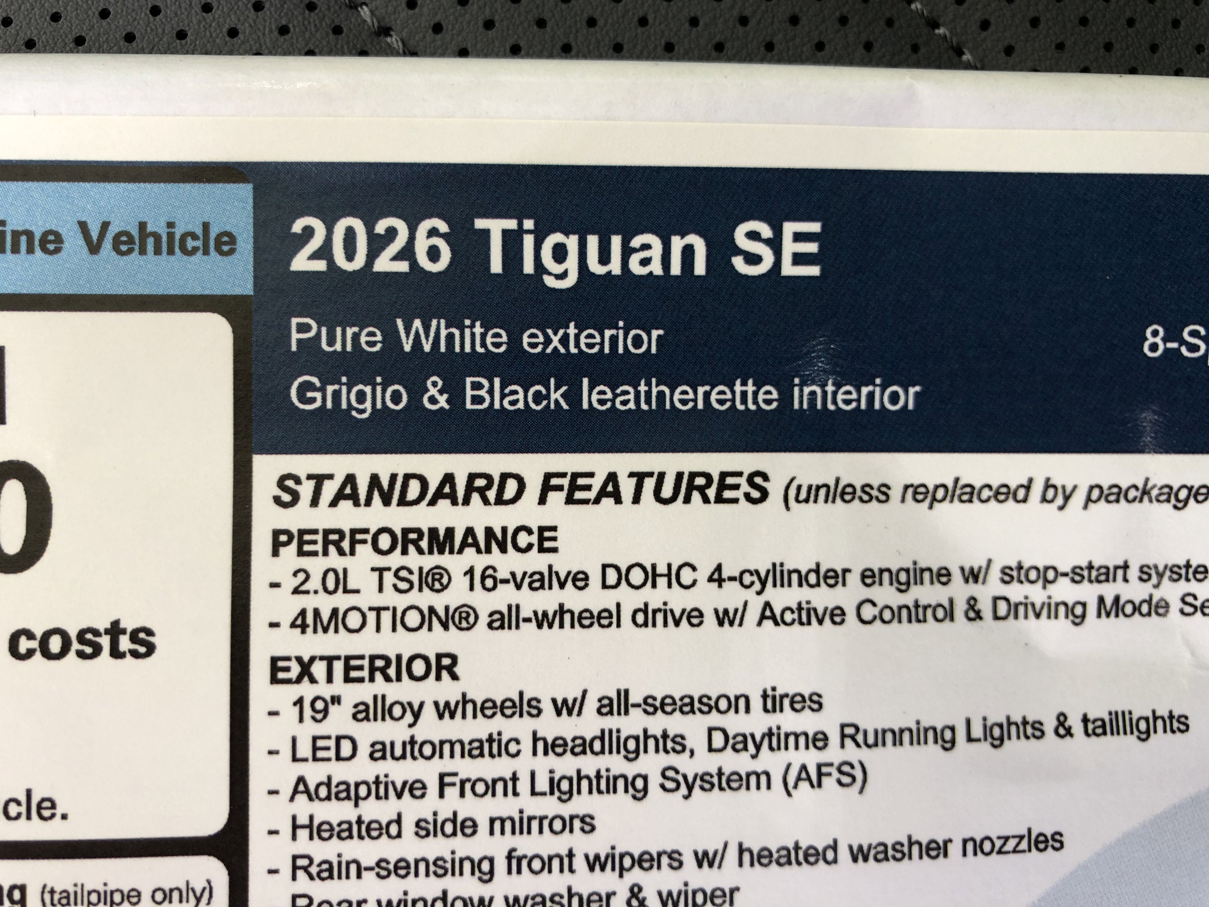 2026 Volkswagen Tiguan SE w/panoramic sunroof