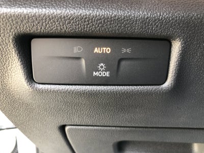 2026 Volkswagen Tiguan SE w/panoramic sunroof