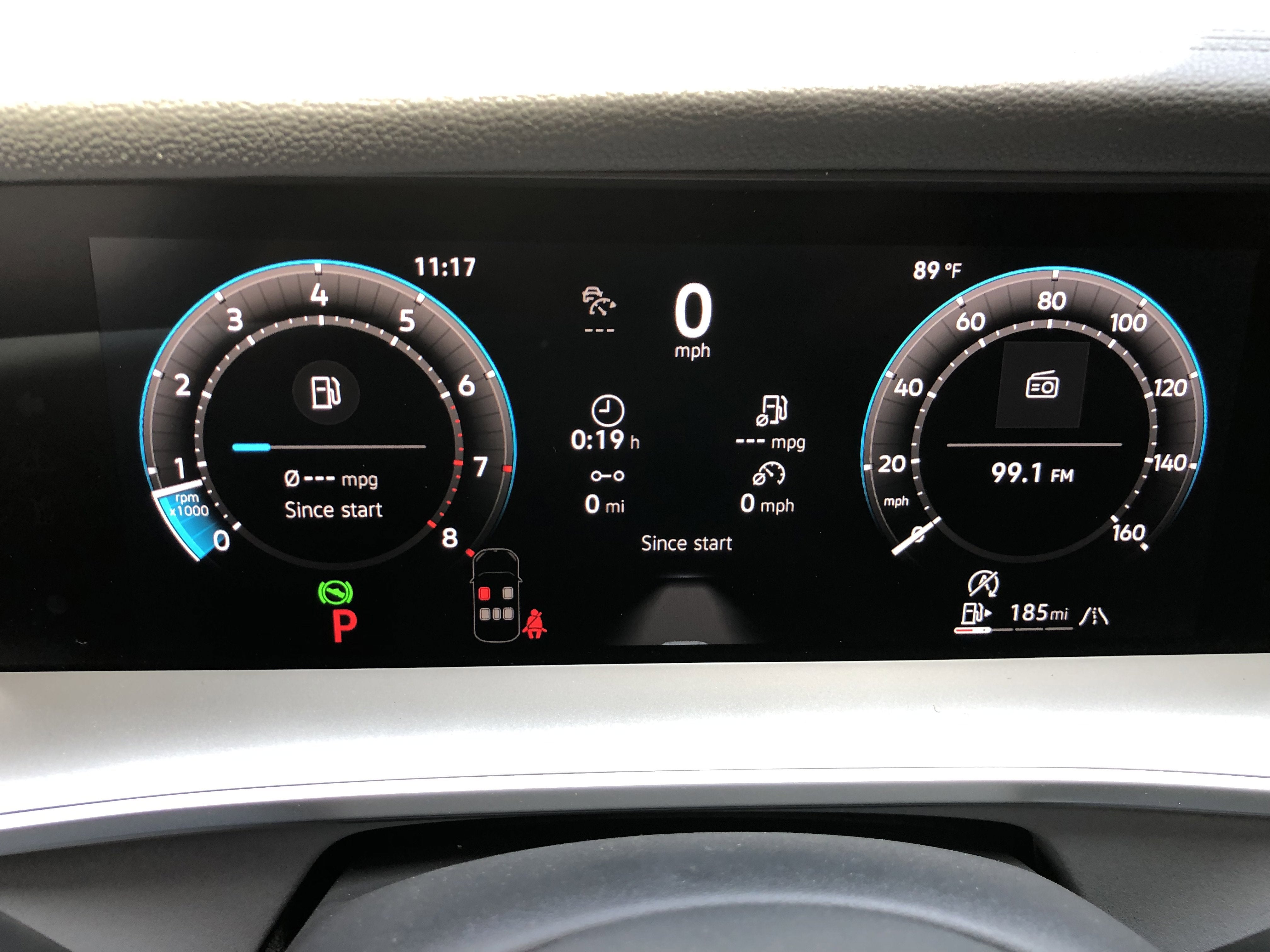 2026 Volkswagen Tiguan SE w/panoramic sunroof