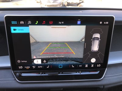 2026 Volkswagen Tiguan SE w/panoramic sunroof