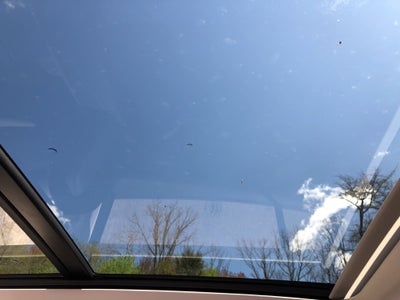 2026 Volkswagen Tiguan SE w/panoramic sunroof