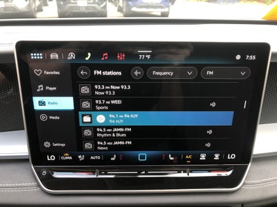 2026 Volkswagen Tiguan SE w/panoramic sunroof