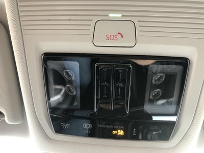 2026 Volkswagen Tiguan SE w/panoramic sunroof