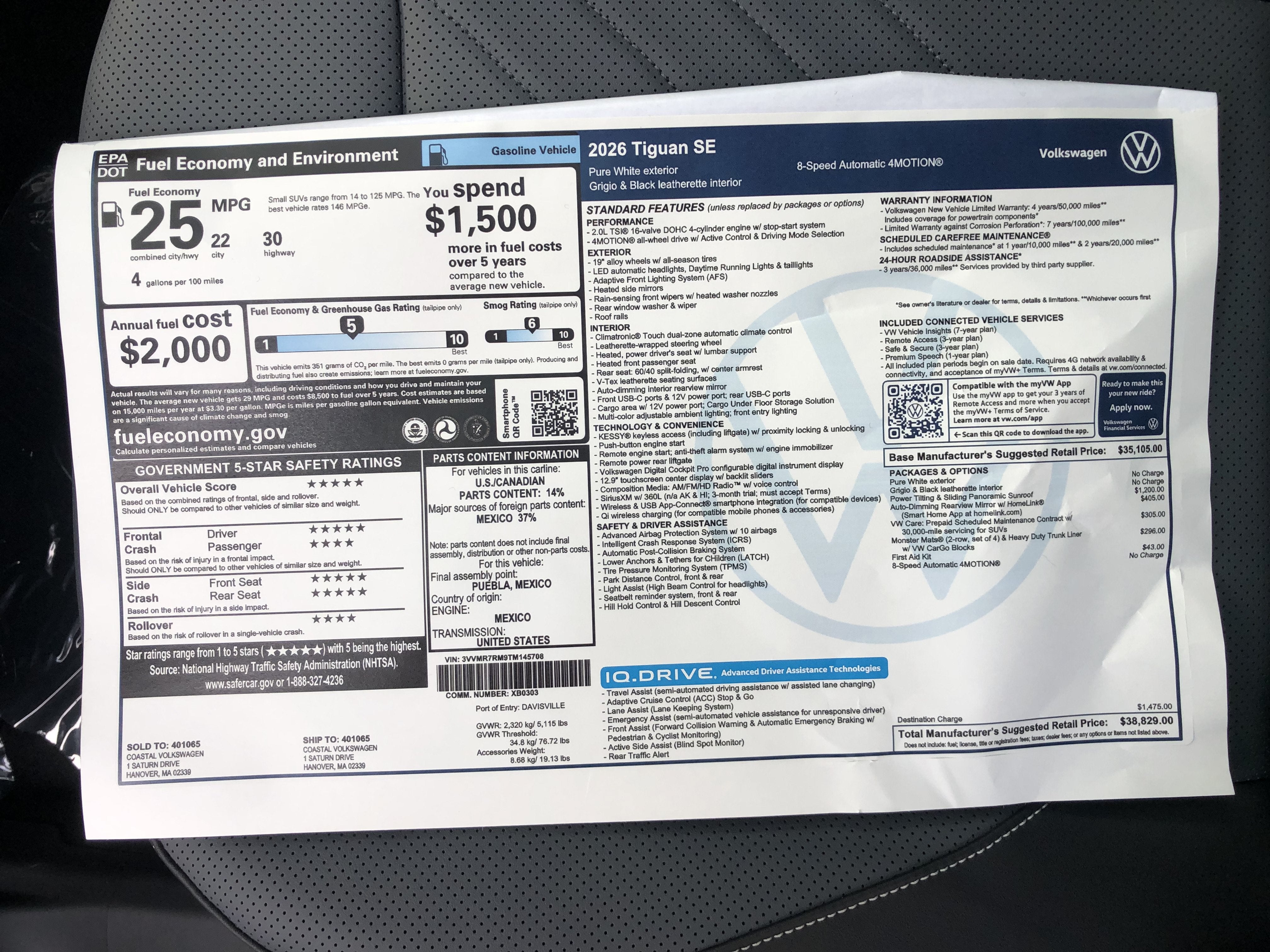 2026 Volkswagen Tiguan SE w/panoramic sunroof