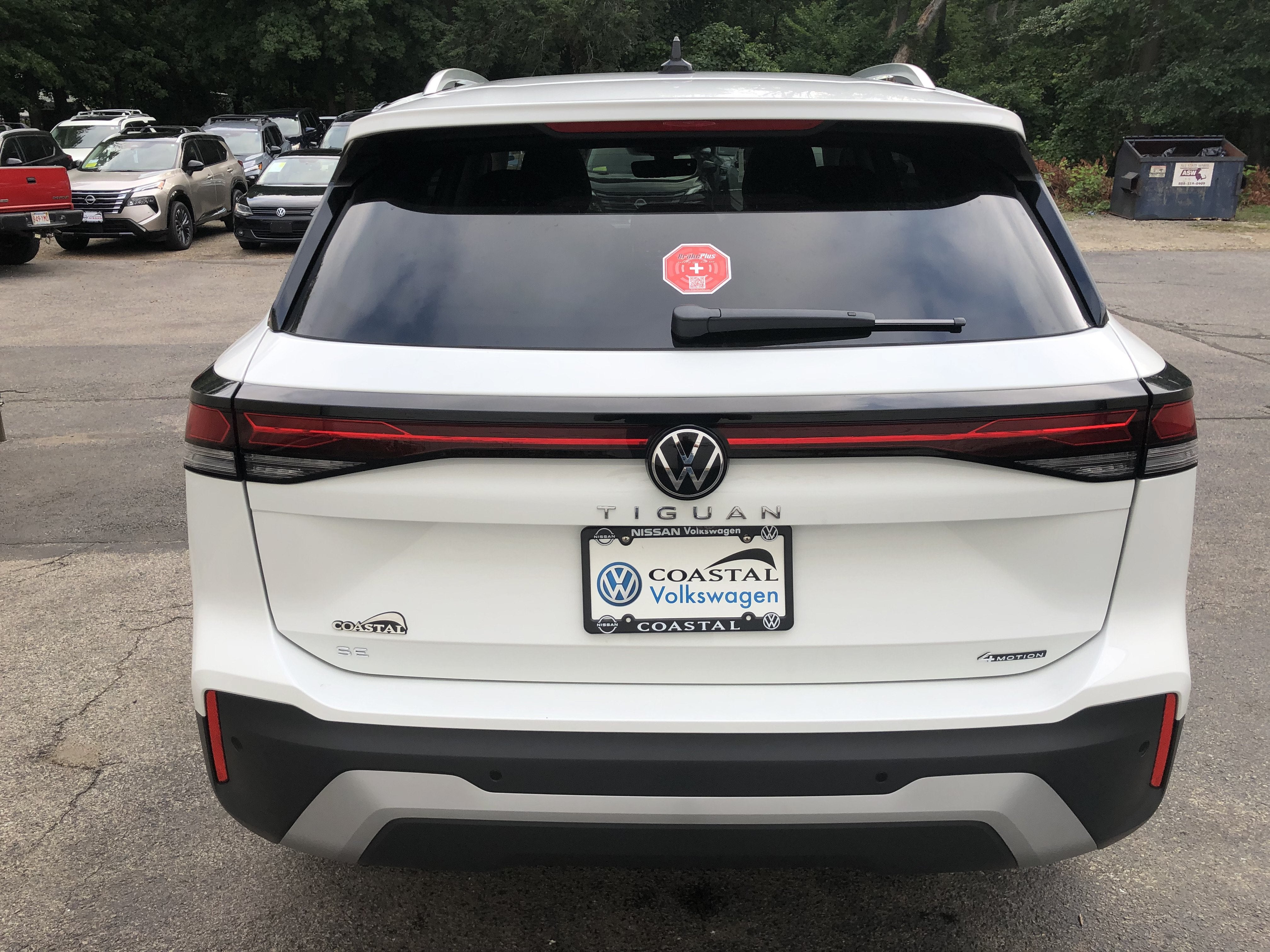 2026 Volkswagen Tiguan SE w/panoramic sunroof