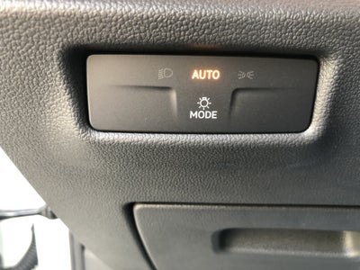 2026 Volkswagen Tiguan SE w/panoramic sunroof