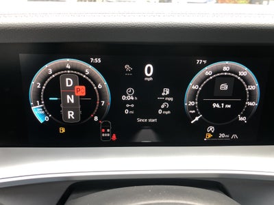 2026 Volkswagen Tiguan SE w/panoramic sunroof