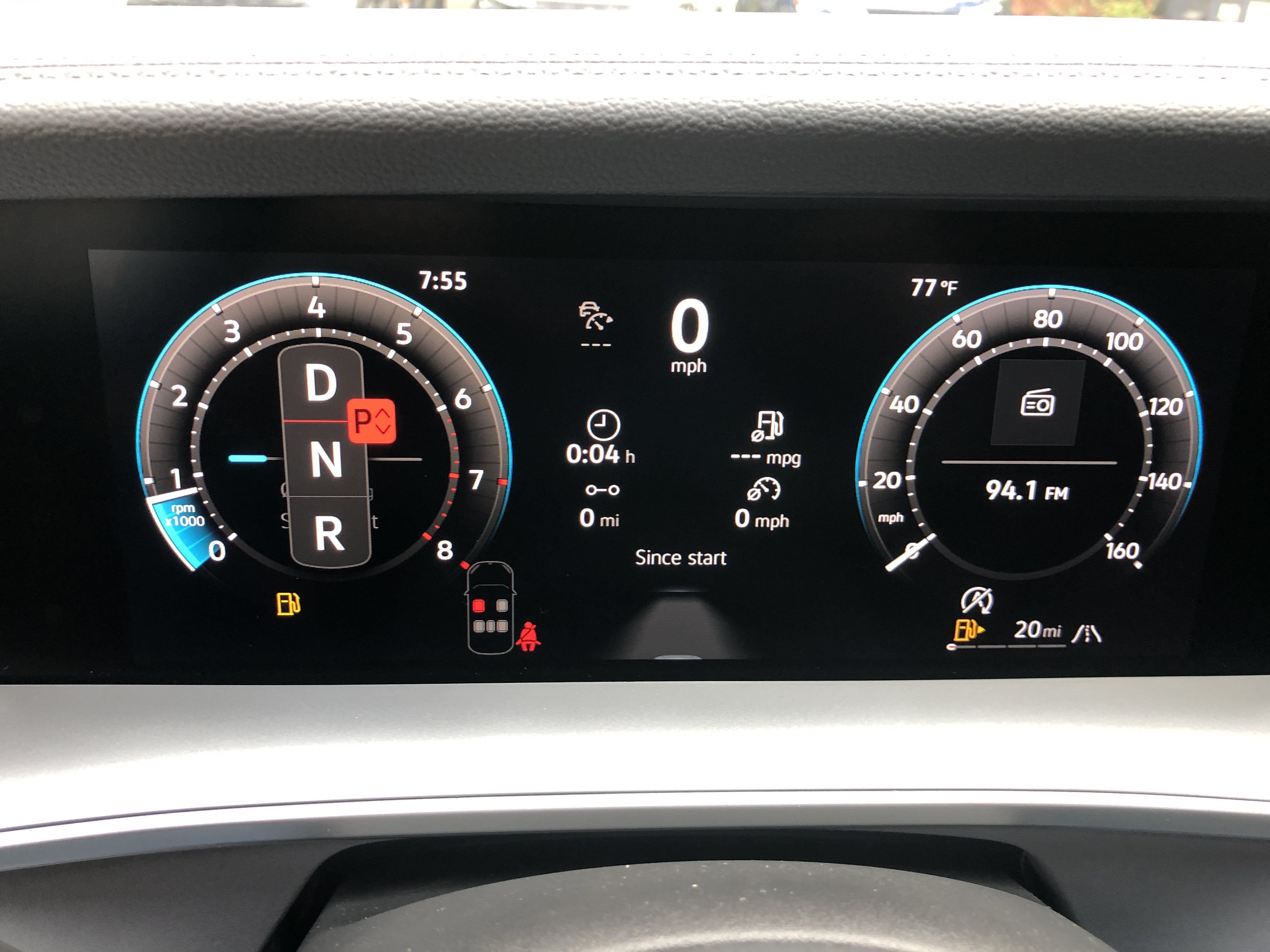 2026 Volkswagen Tiguan SE w/panoramic sunroof