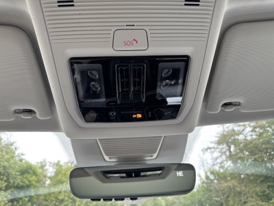 2026 Volkswagen Tiguan SE w/panoramic sunroof