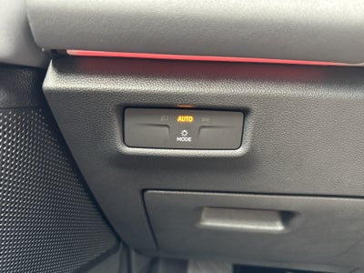 2026 Volkswagen Tiguan SE w/panoramic sunroof
