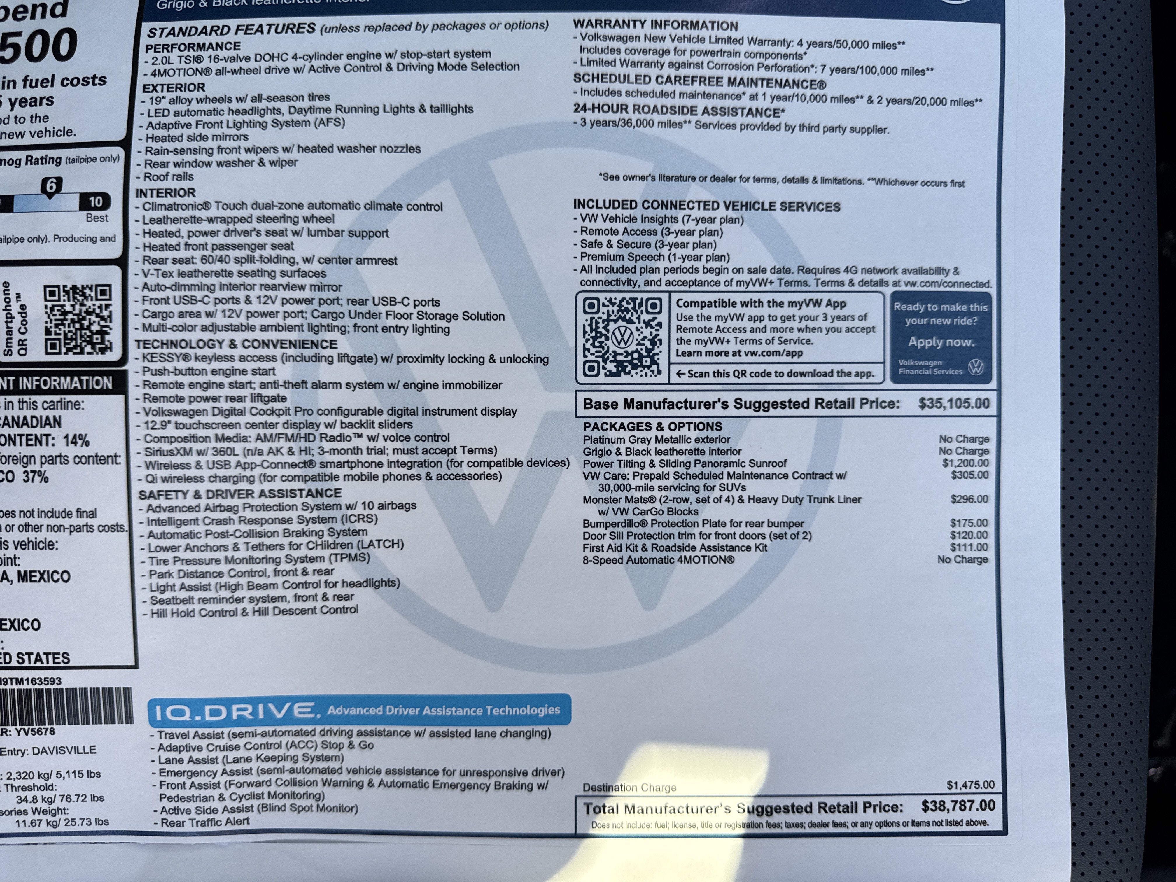 2026 Volkswagen Tiguan SE w/panoramic sunroof