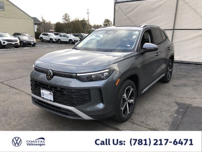 2026 Volkswagen Tiguan SE w/panoramic sunroof