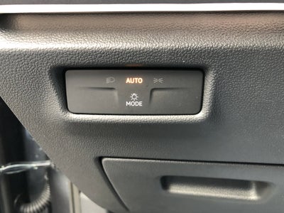 2026 Volkswagen Tiguan SE w/panoramic sunroof