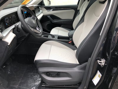 2026 Volkswagen Tiguan SE w/panoramic sunroof