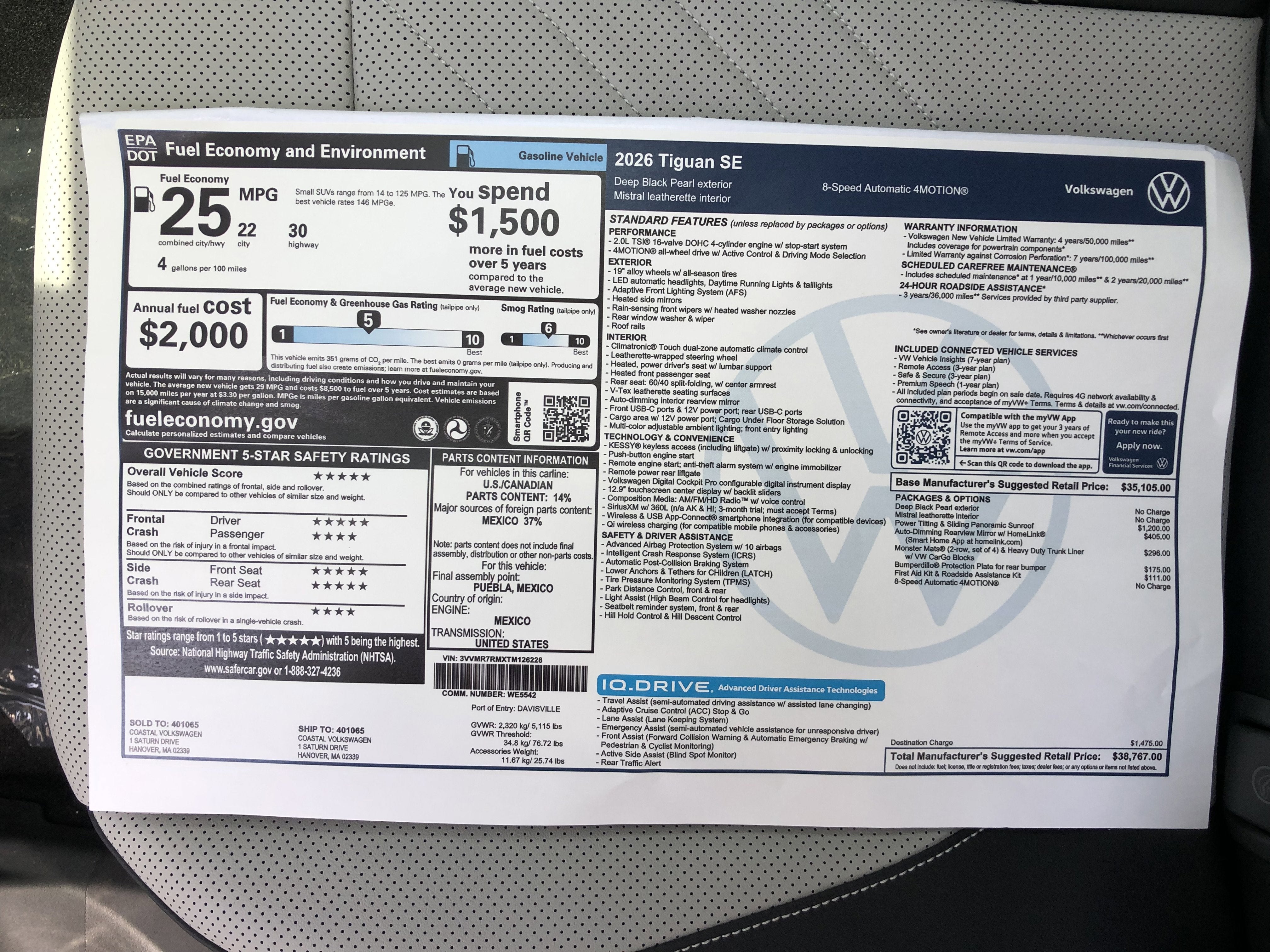 2026 Volkswagen Tiguan SE w/panoramic sunroof