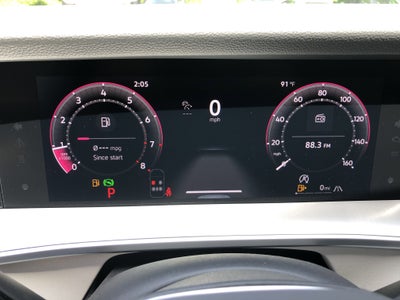 2026 Volkswagen Tiguan SE w/panoramic sunroof