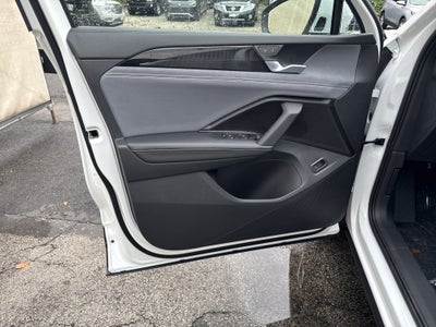 2026 Volkswagen Tiguan SE w/panoramic sunroof