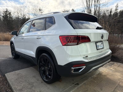 2023 Volkswagen Taos SE