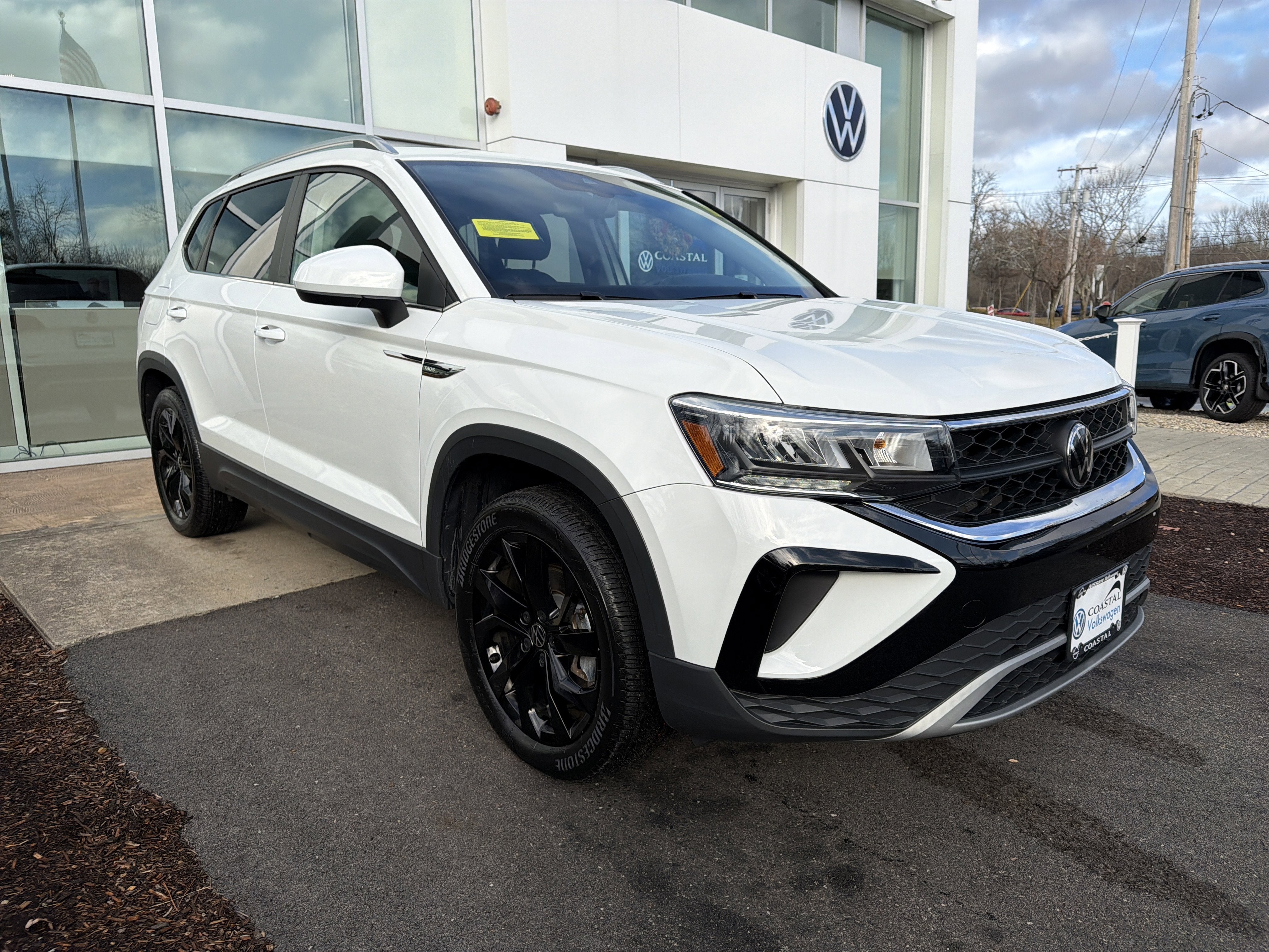 2023 Volkswagen Taos SE