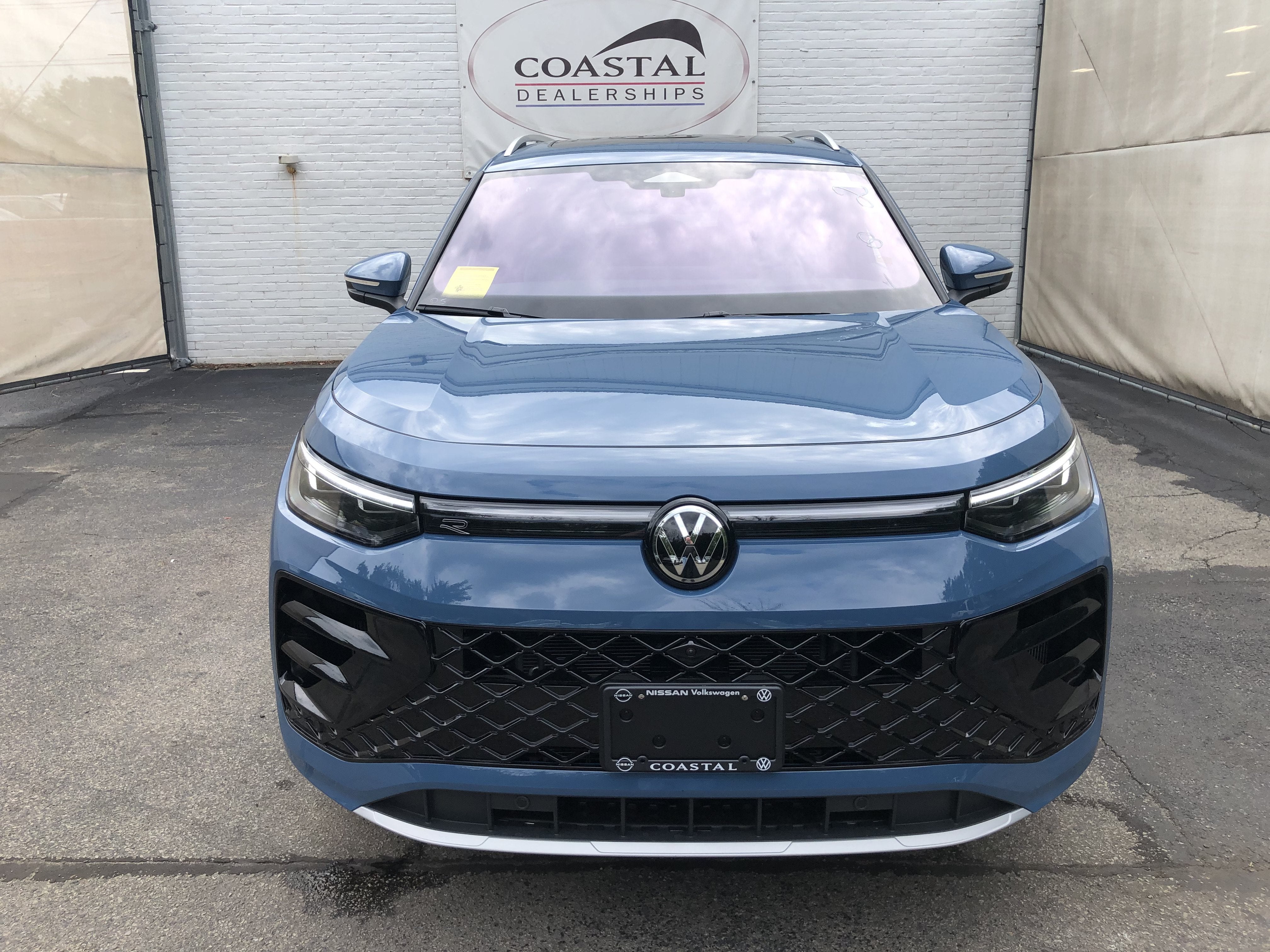 2026 Volkswagen Tiguan SEL R-Line Turbo