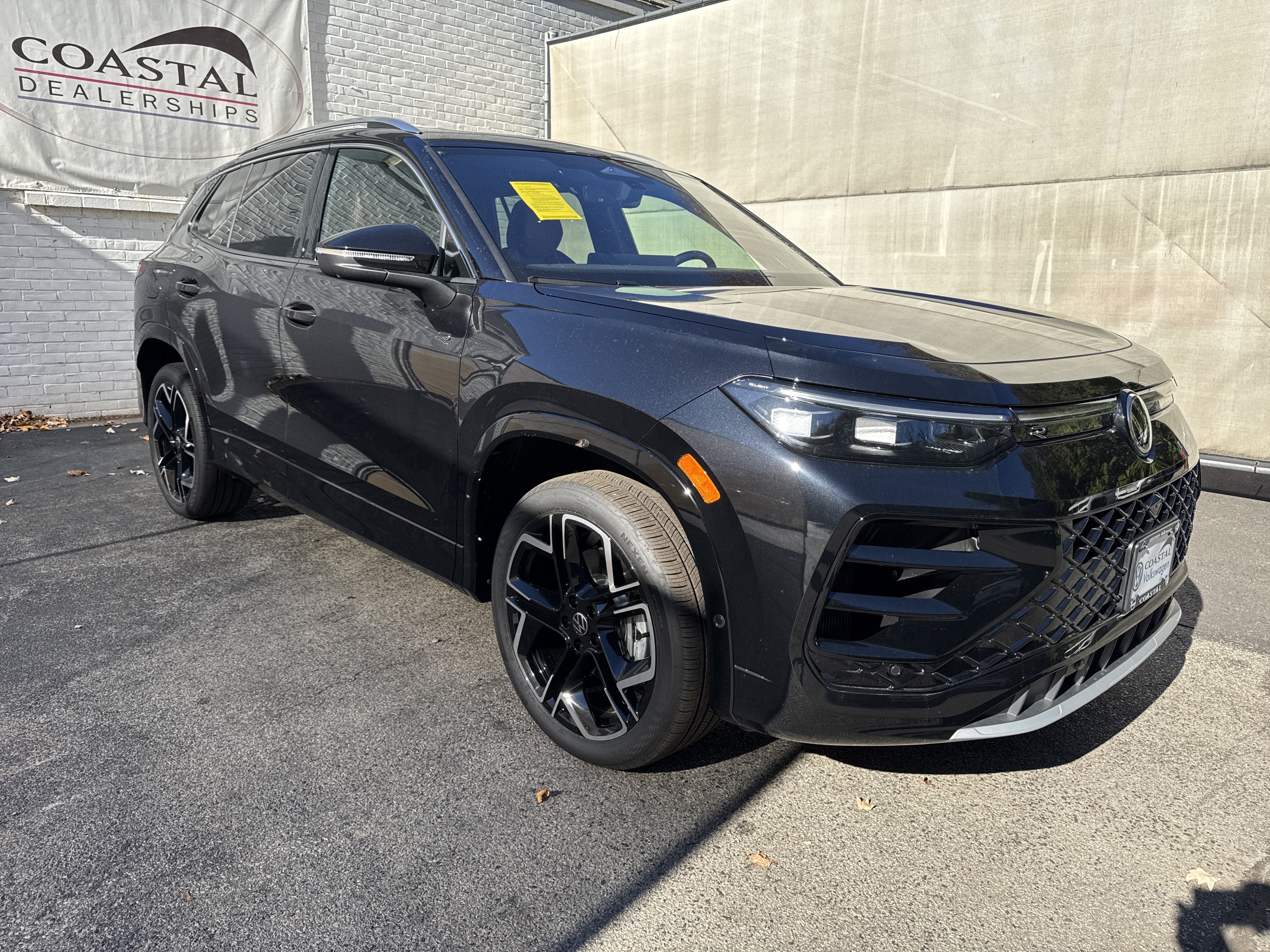 2026 Volkswagen Tiguan SEL R-Line Turbo