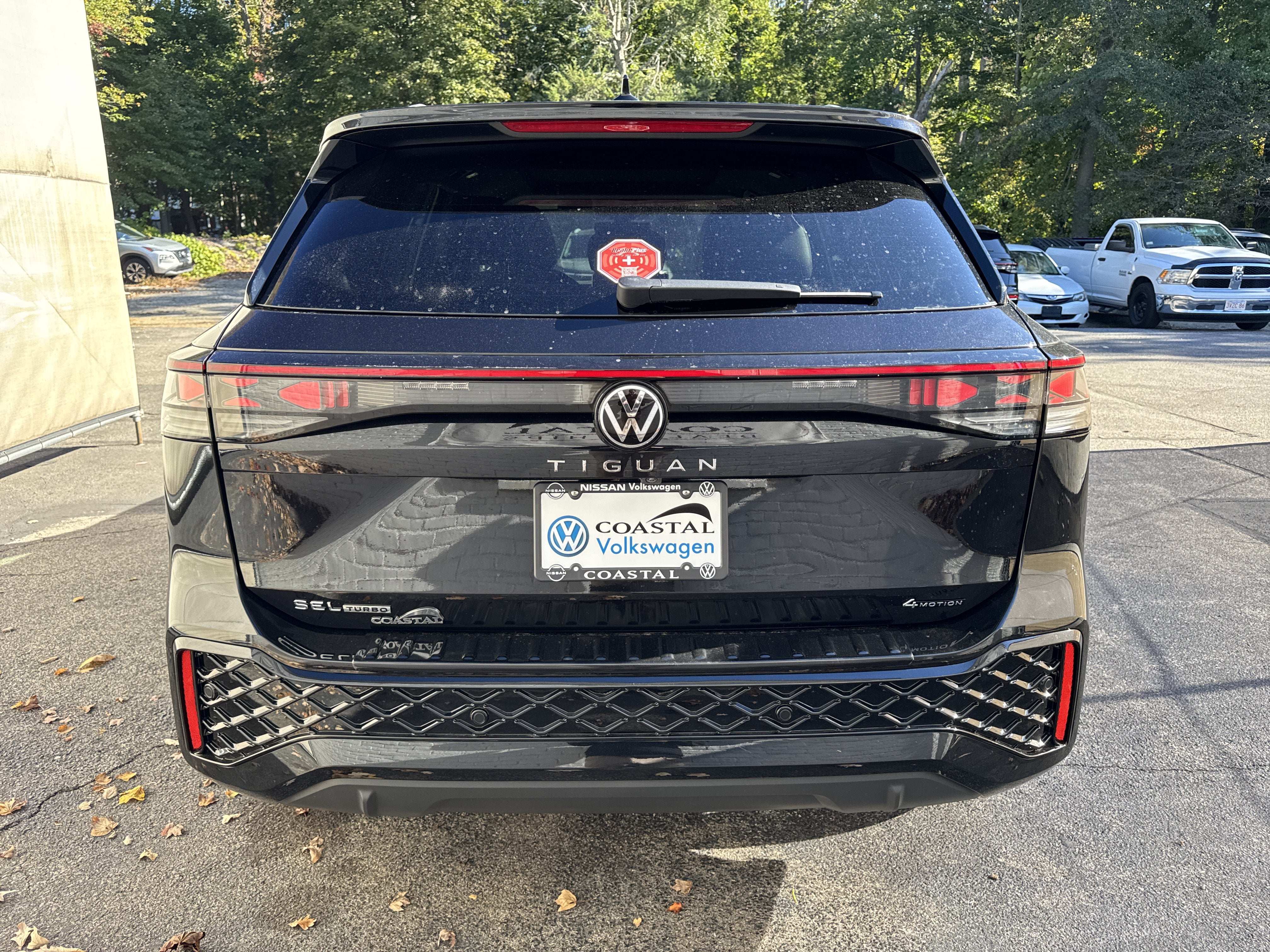 2026 Volkswagen Tiguan SEL R-Line Turbo