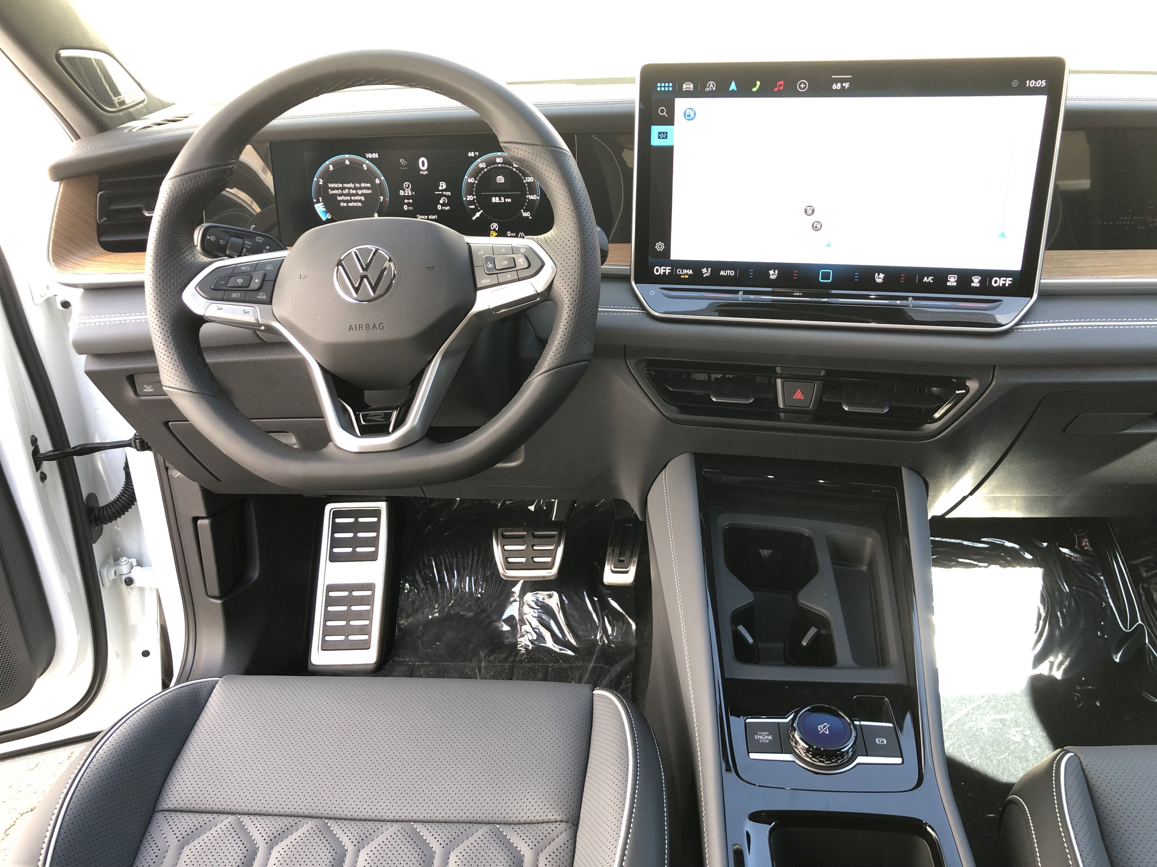 2026 Volkswagen Tiguan SEL R-Line Turbo