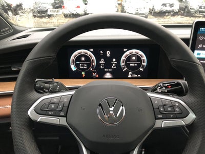 2026 Volkswagen Tiguan SEL R-Line Turbo