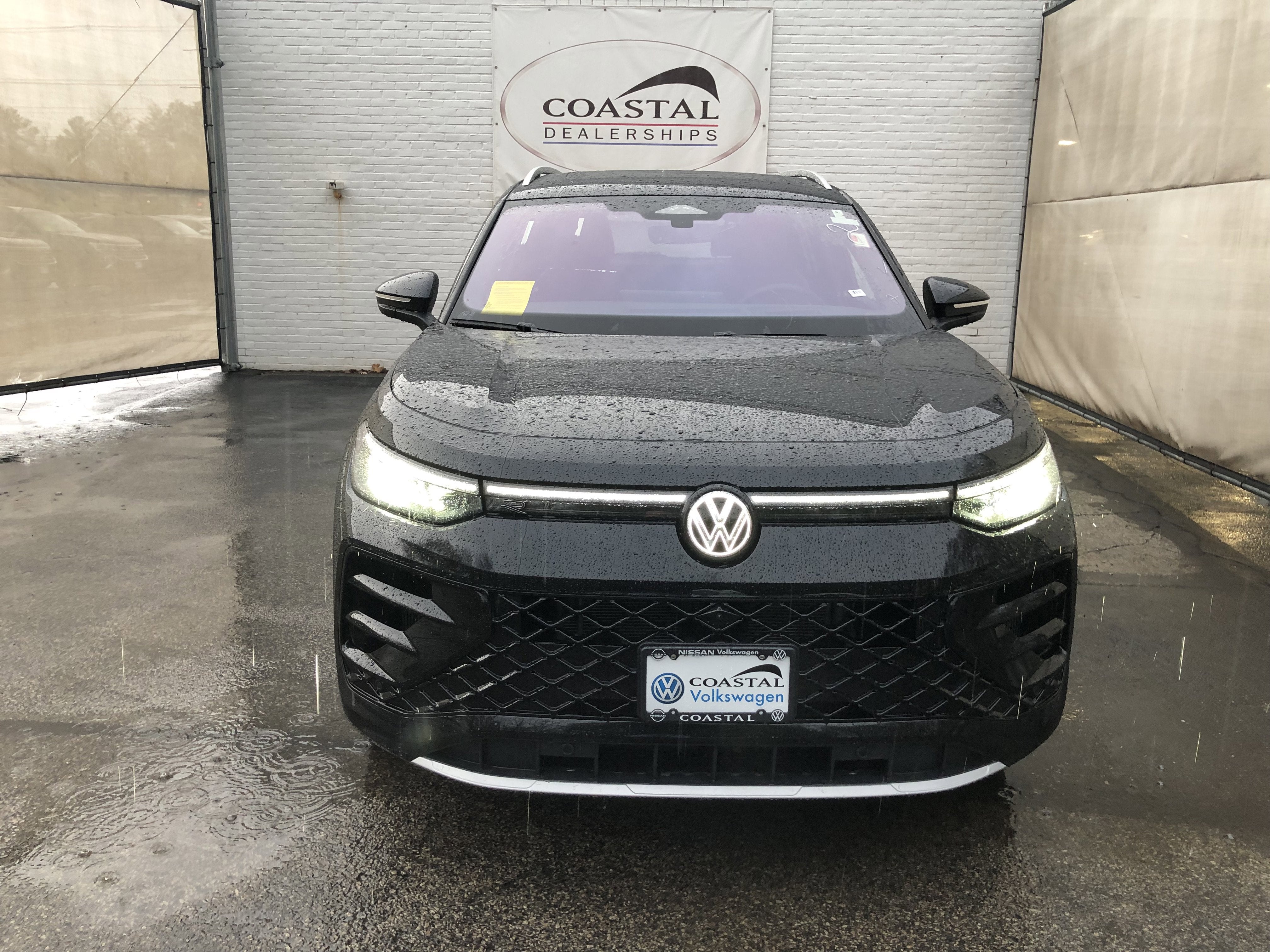 2026 Volkswagen Tiguan SEL R-Line Turbo