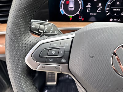 2026 Volkswagen Tiguan SEL R-Line Turbo