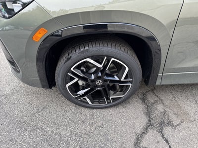 2026 Volkswagen Tiguan SEL R-Line Turbo