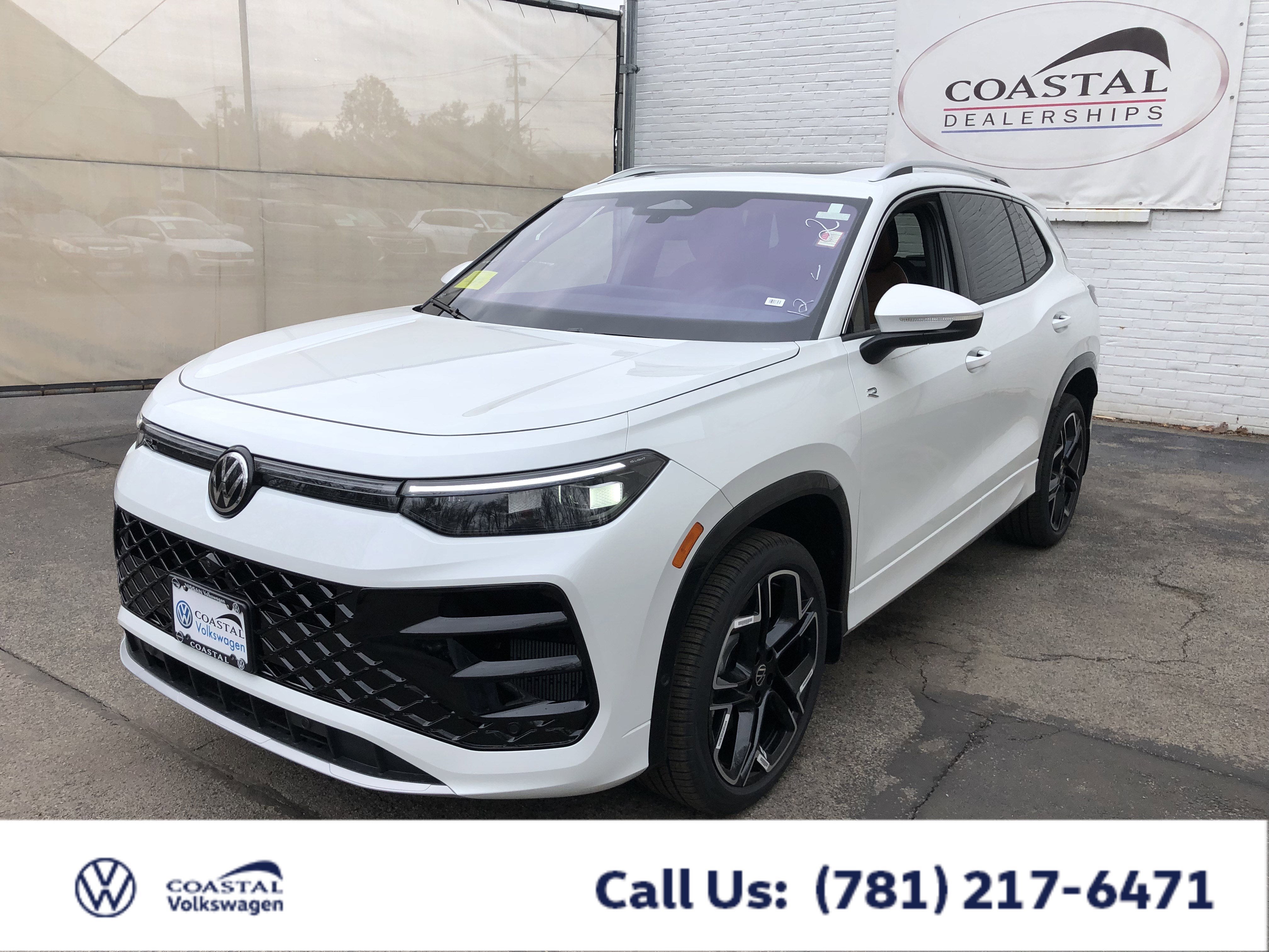 2026 Volkswagen Tiguan SEL R-Line Turbo