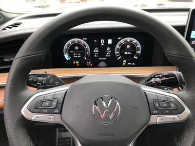 2026 Volkswagen Tiguan SEL R-Line Turbo