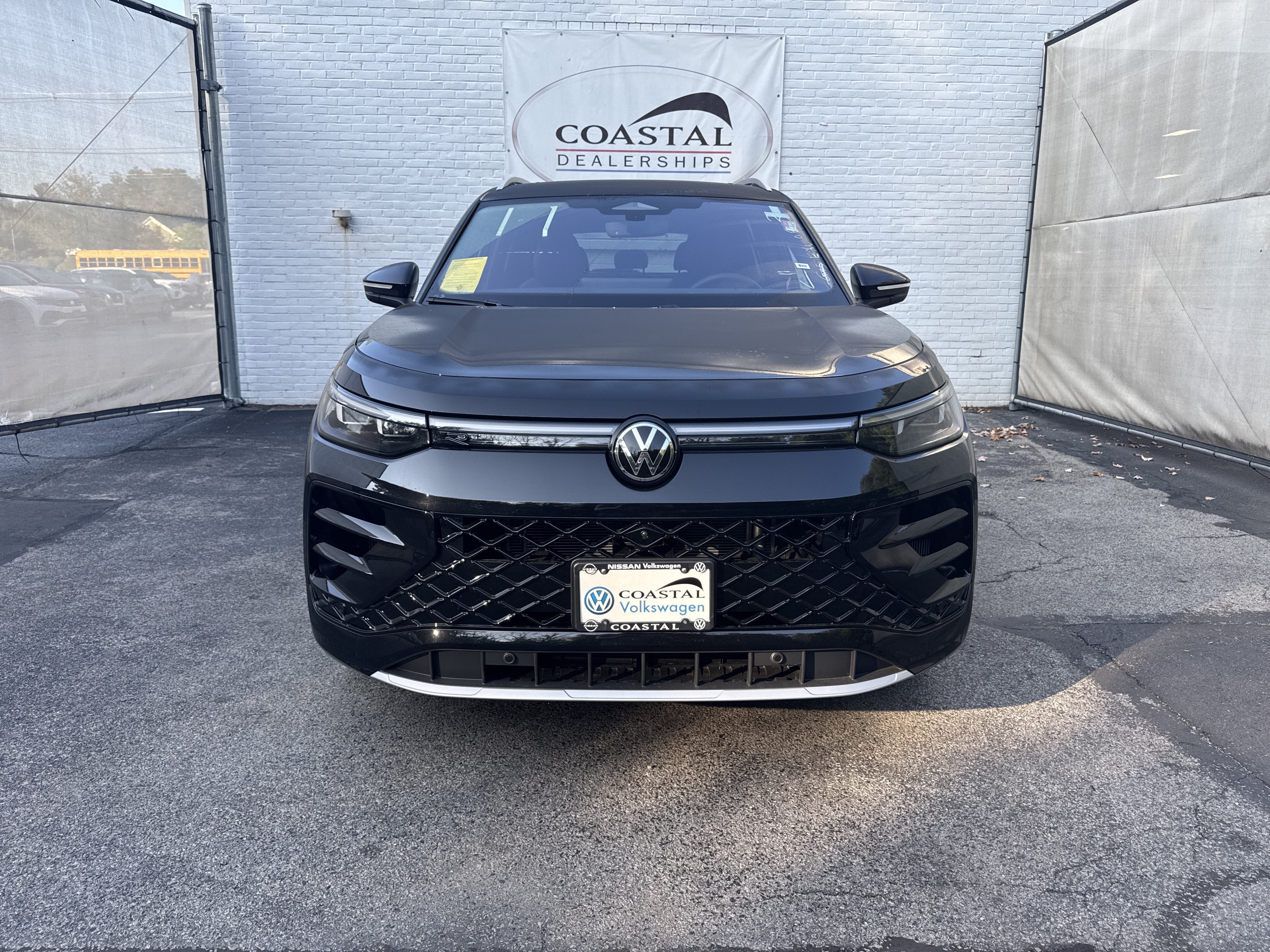 2026 Volkswagen Tiguan SEL R-Line Turbo