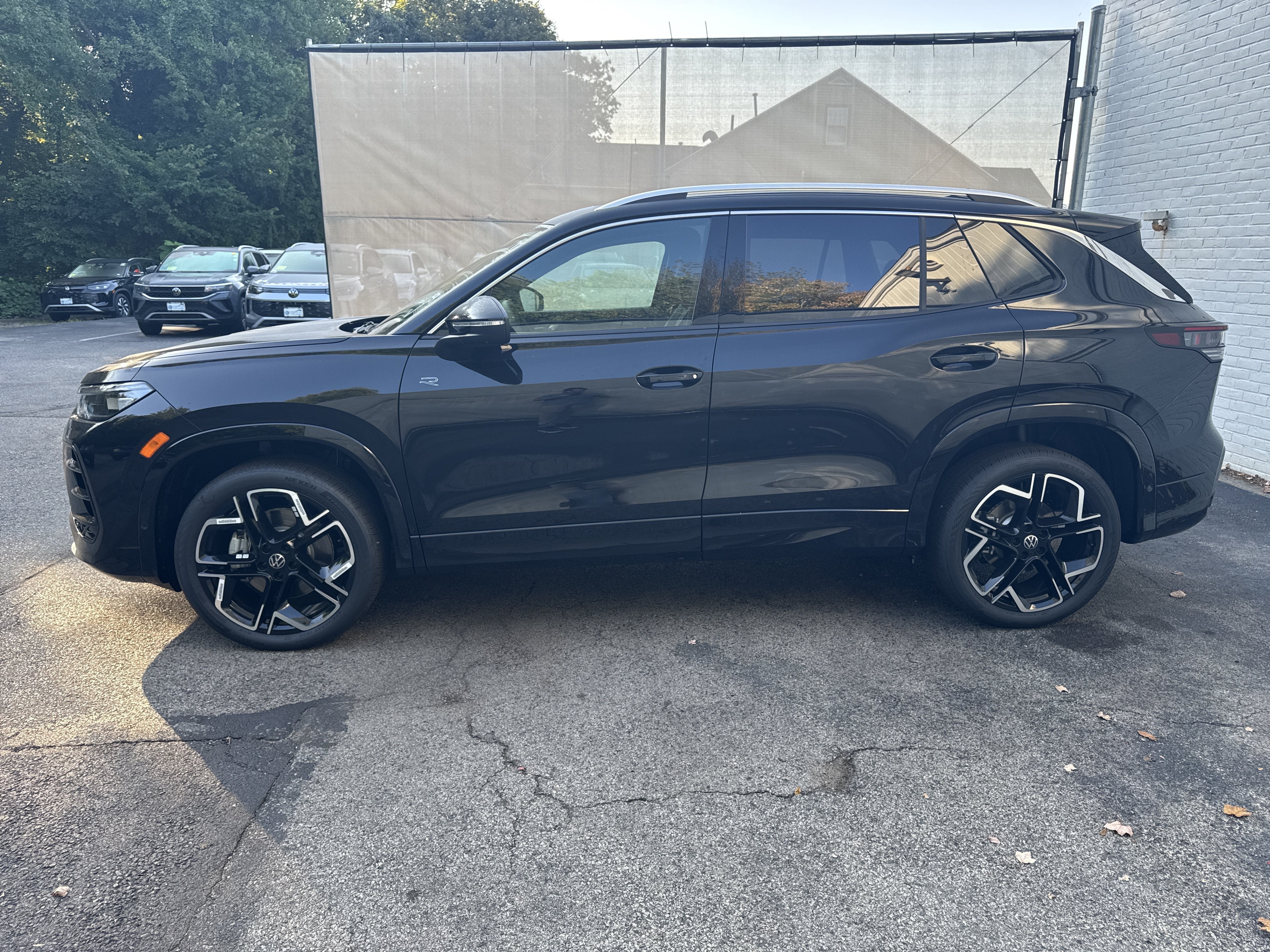 2026 Volkswagen Tiguan SEL R-Line Turbo