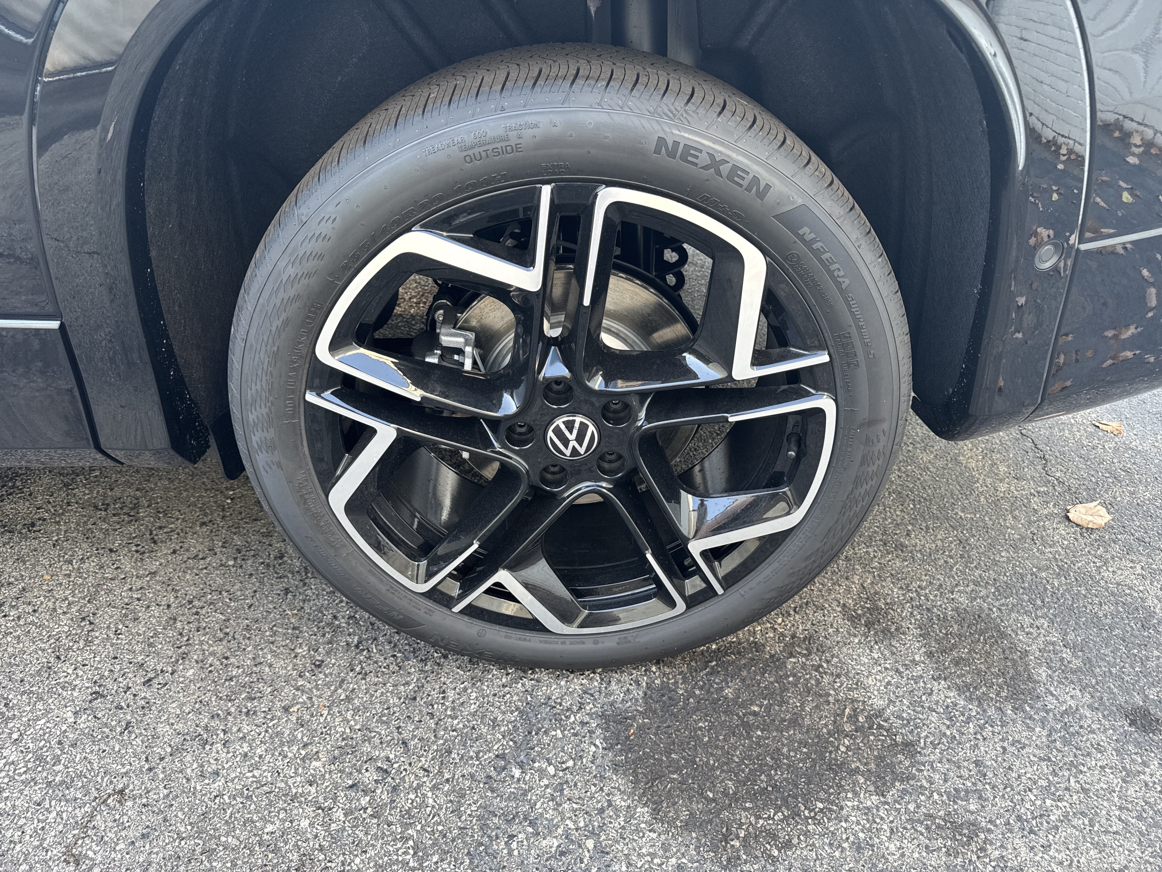 2026 Volkswagen Tiguan SEL R-Line Turbo