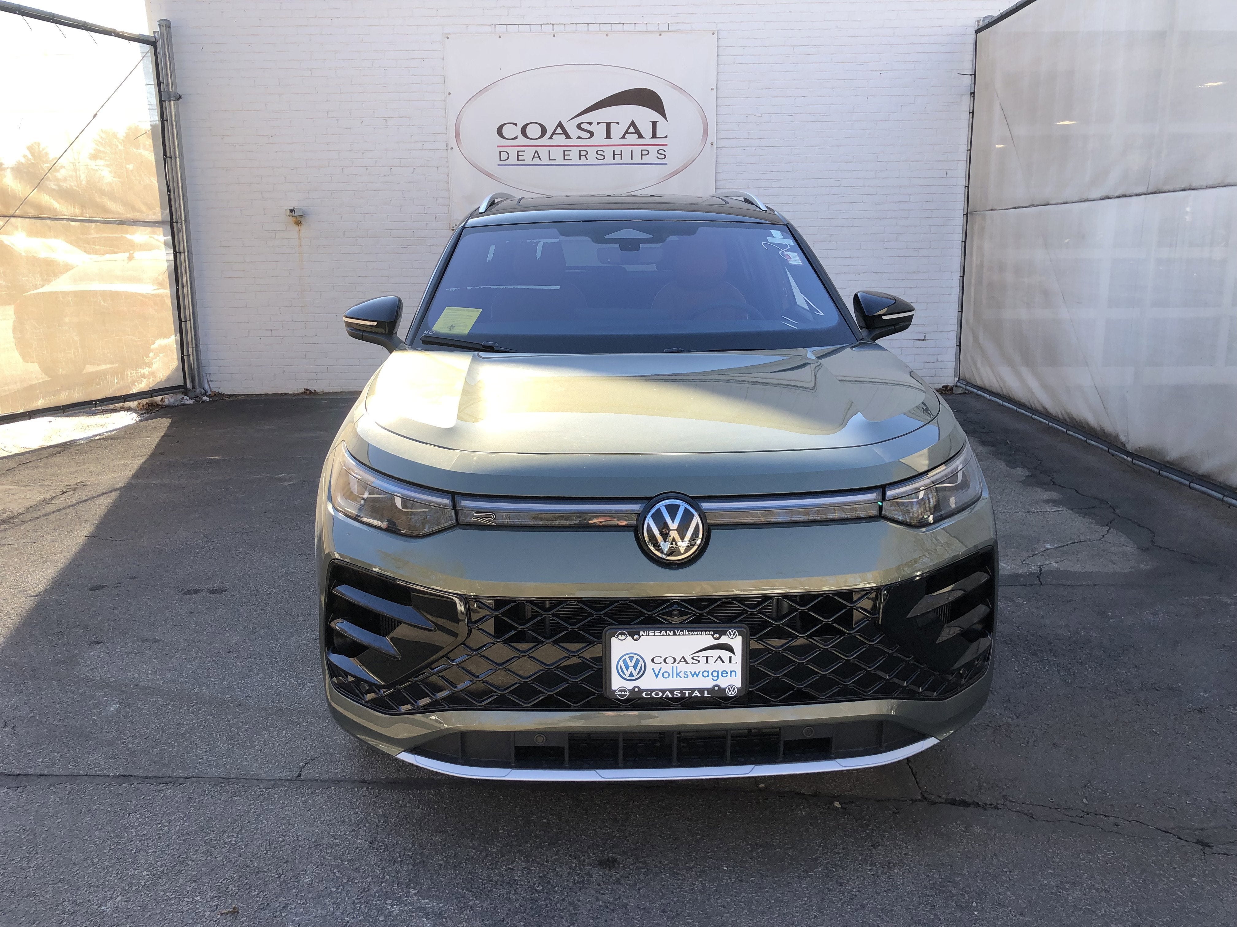 2026 Volkswagen Tiguan SEL R-Line Turbo