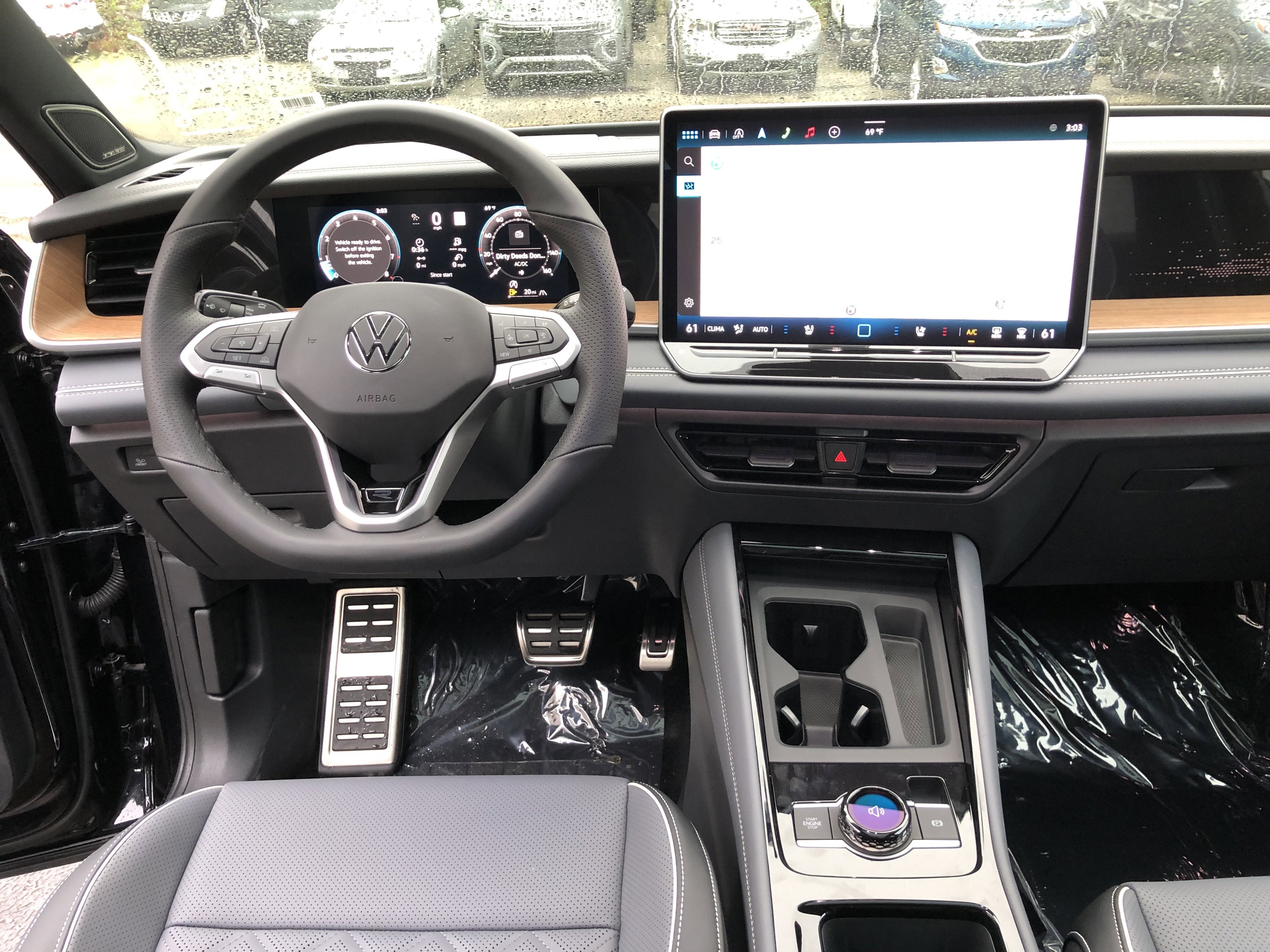 2026 Volkswagen Tiguan SEL R-Line Turbo
