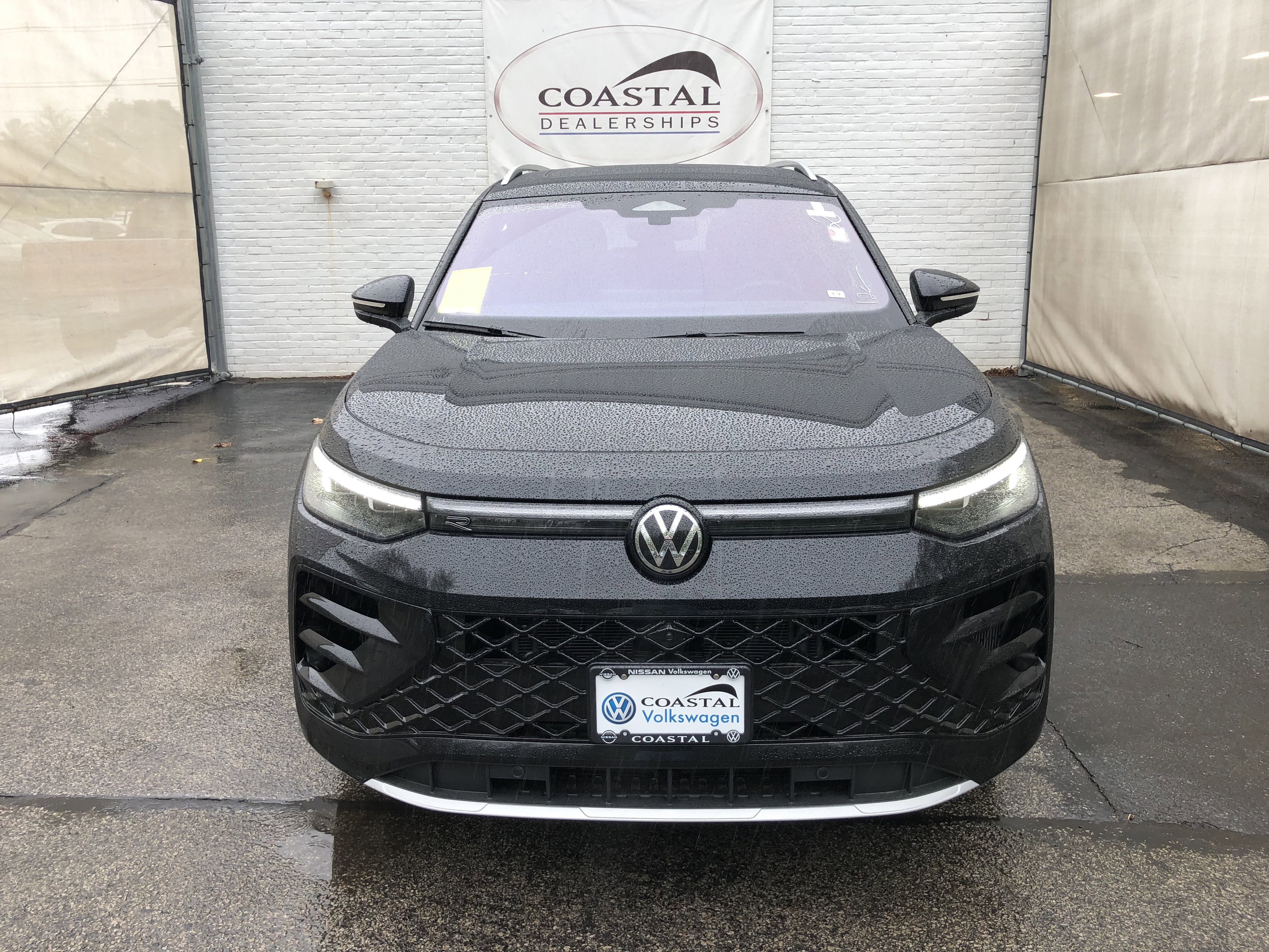 2026 Volkswagen Tiguan SEL R-Line Turbo