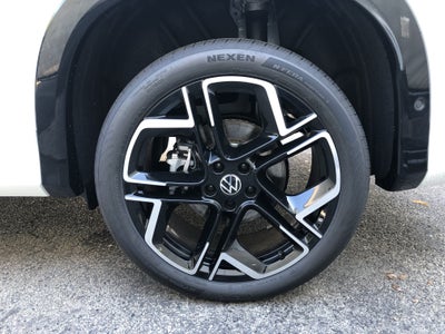 2026 Volkswagen Tiguan SEL R-Line Turbo