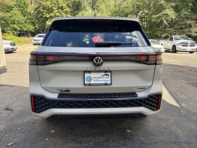 2027 Volkswagen Tiguan SEL R-Line Turbo